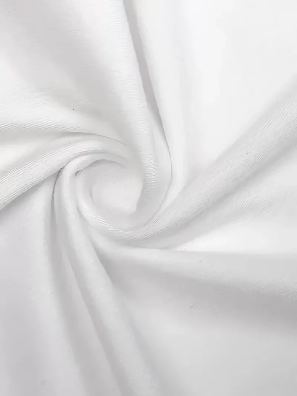 Kadınlar için Şık Siyah Kedi Grafik Tişört - Oversize Kısa Kollu Üst, Nefes Alabilir Polyester Karışımı, Makinede Yıkanabilir - Mükemmel Yaz Modası - Beyaz - Görsel 2