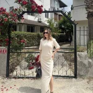 Kadın Kısa Kollu Uzun Yandan Yırtmaçlı Elbise - Bej
