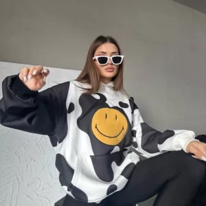 Kadın Smiley Face Kapüşonlu Sweatshirt - Siyah