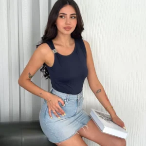 Osy Modal Yumuşak Dokulu Kumaş Bisiklet Yaka Kadın Sıfır Kol Bluz Omuz Toka Aksesuar Detaylı - Lacivert